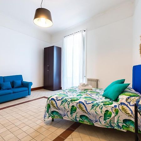 Lopez 20 A Big Family Apartment By Napoliapartments Exterior foto