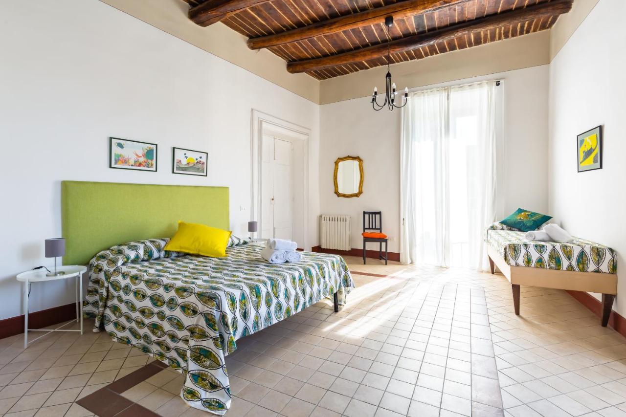 Lopez 20 A Big Family Apartment By Napoliapartments Exterior foto
