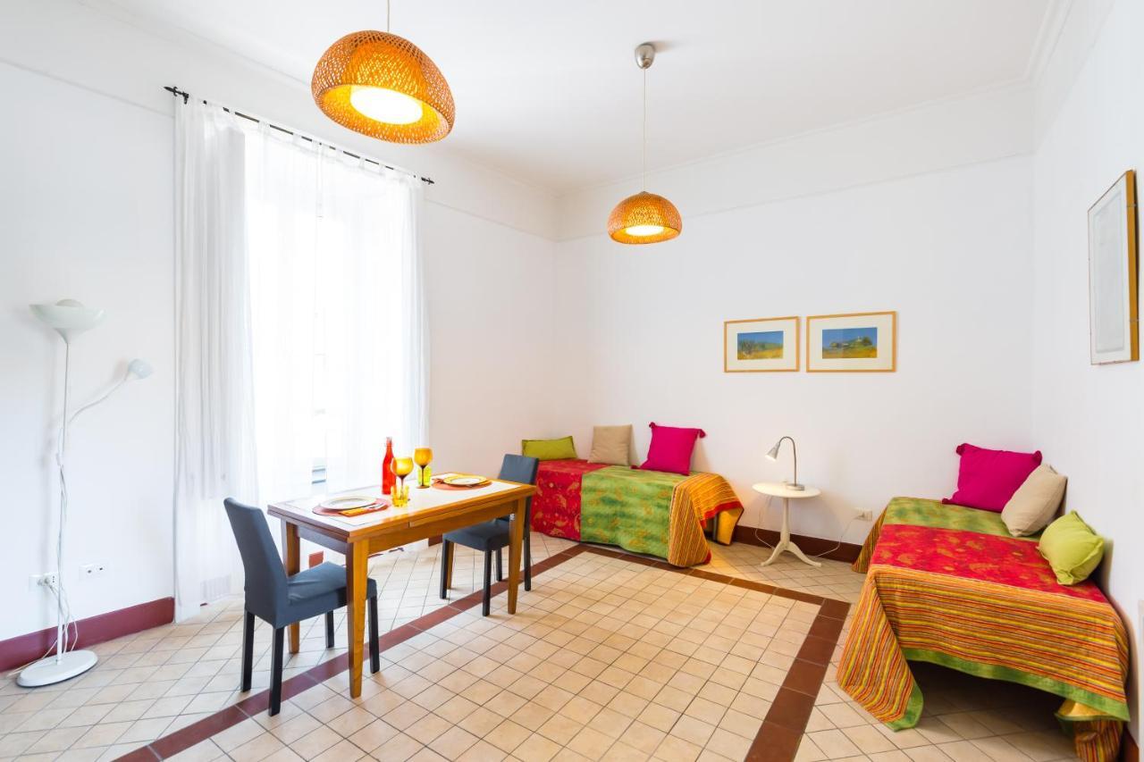Lopez 20 A Big Family Apartment By Napoliapartments Exterior foto