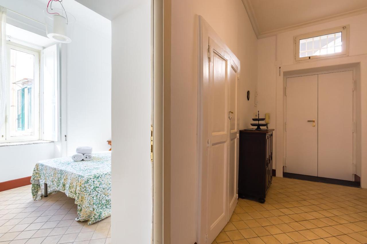 Lopez 20 A Big Family Apartment By Napoliapartments Exterior foto
