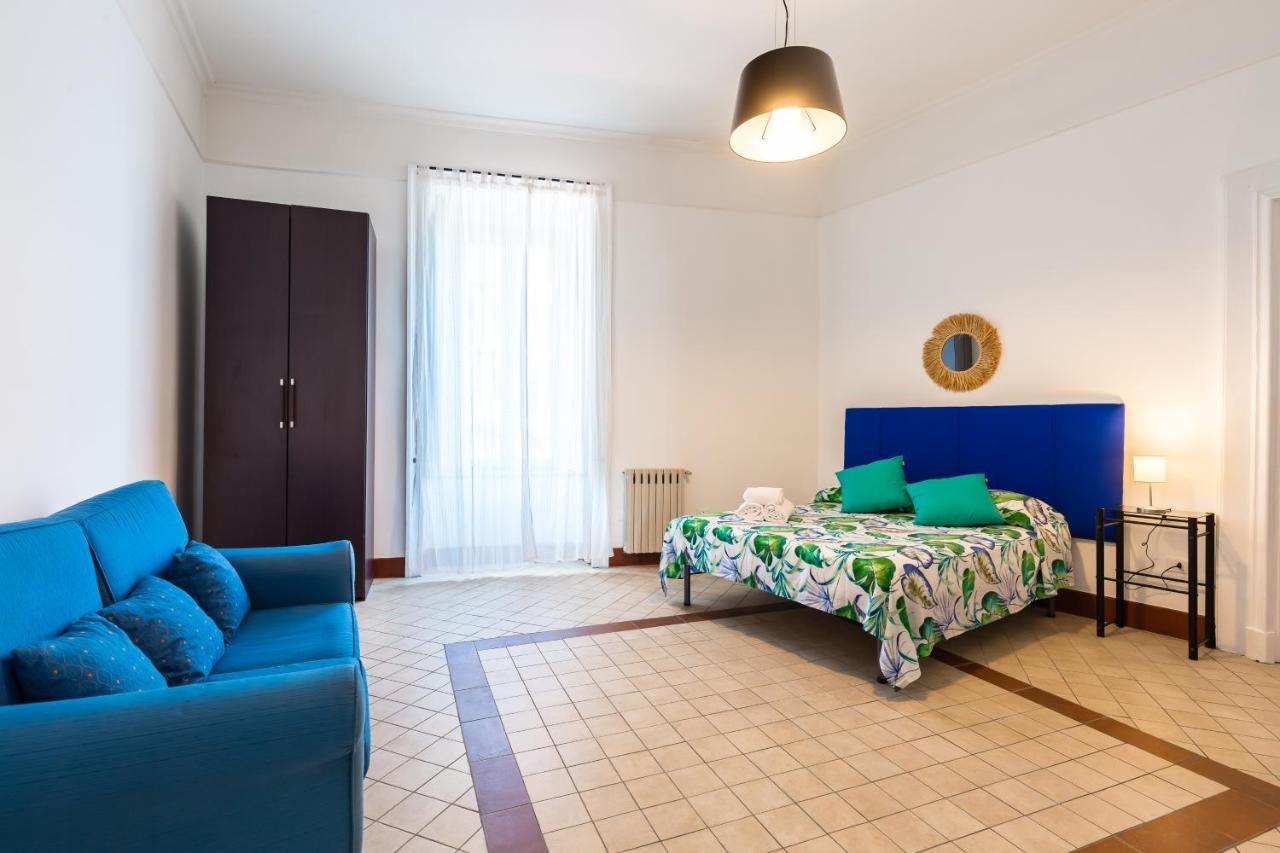 Lopez 20 A Big Family Apartment By Napoliapartments Exterior foto