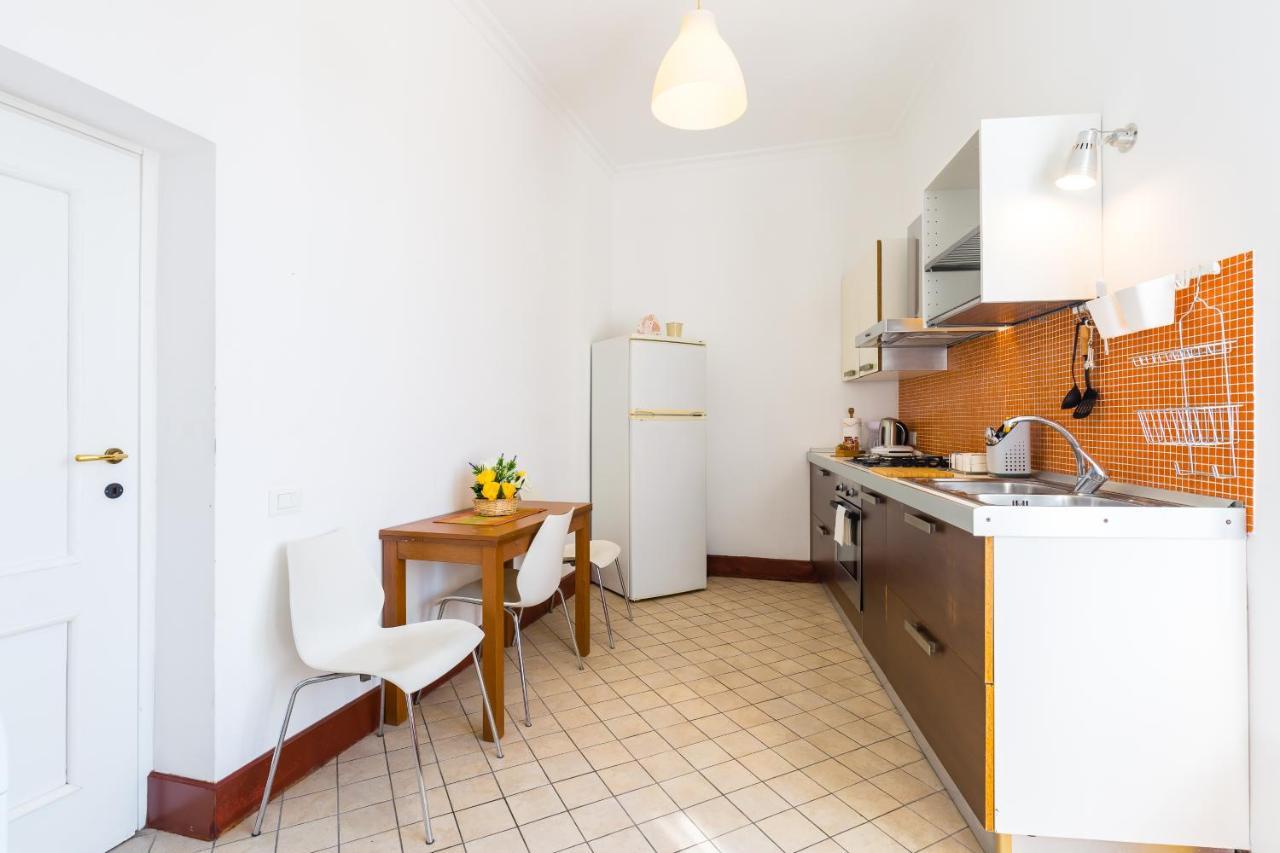 Lopez 20 A Big Family Apartment By Napoliapartments Exterior foto